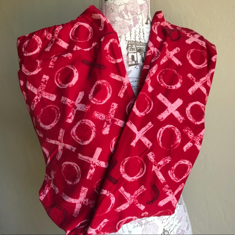 Lularoe Valentine Leggings